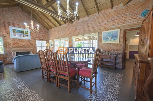 Imagen 4 de 30 de Casa En La Arbolada A La Venta