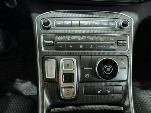 Hyundai Santa Fe Tm 2.5 Mpi 6at 4wd E6 Value 2023