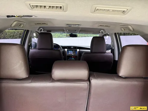 Toyota Fortuner 2.7l SRV