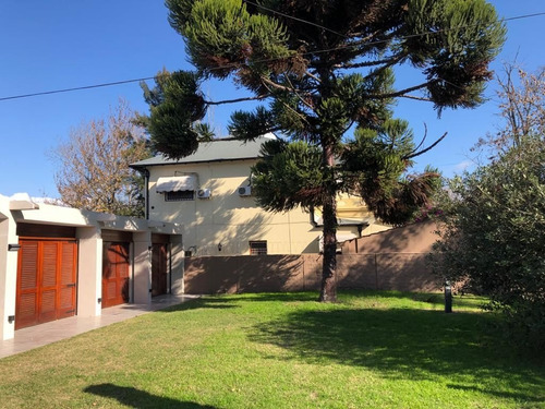 Imagen 18 de 19 de Alquiler Casa 4 Amb Con Parque Y Pileta, Ituzaingo Sur