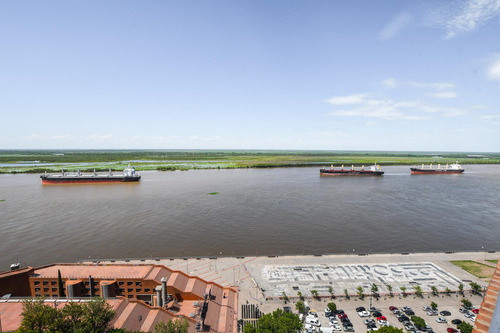 Piso Exclusivo Con Vista Al Río, 4 Dormitorios Y Cochera Doble - Salta 1100 - Centro Rosario | Venta