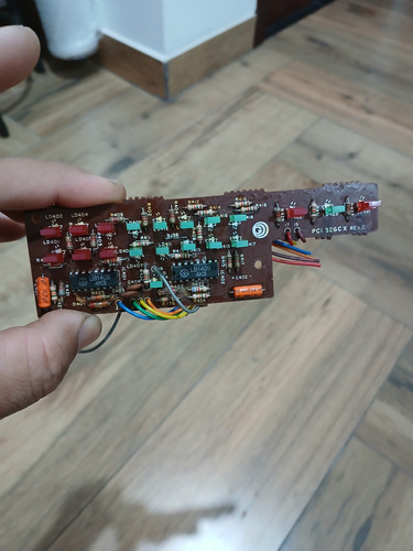 Placa De Leds Do Deck Gradiente C 424 (Usado)
