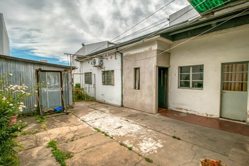 Casa Venta 3 Dormitorios 3 Baños 3 Cocheras 525 Mts 2 Totales - La Plata