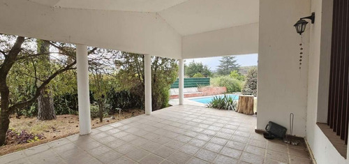 Casa En Venta 2 Dormitorios Pileta Capacidad 6 Personas Valle De Punilla