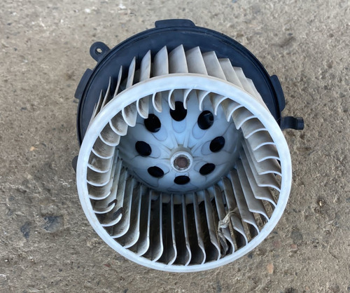 Imagen 2 de 5 de Soplador De Aire Acondicionado Peugeot 207 2012