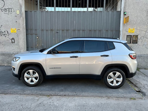 Imagen 23 de 25 de Jeep Compass Sport 2018 / 41000km Unico Dueño