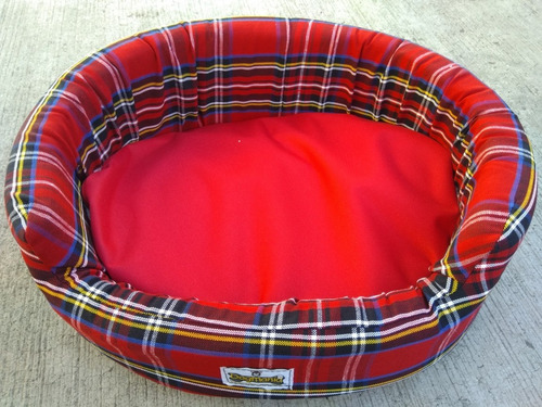 Cama Escocia 52x50x17 Con Cojin Desmontable Para Perro