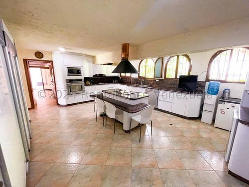 Casa En Venta Cerro Verde Mls 25-7925. Andrea Schmidt