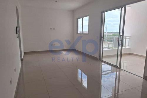 Apartamentos Listos Para Vivir Y Disfrutar, A Poca Distancia De La Av Hípica Y La Autopista San Isidro 2 Y 3 Habitaciones Desde Rd$4.700.000