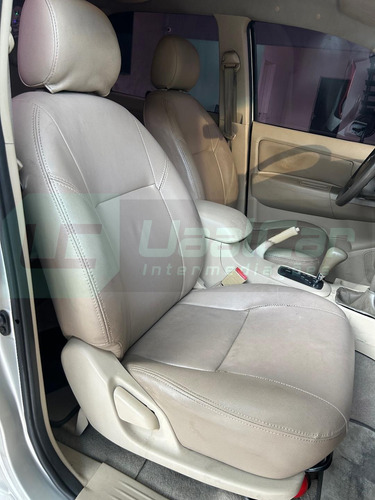 Toyota Hilux SW4 SRV D4-D 4x4 3.0 TDI Dies. Aut