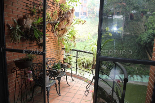 Precioso Y Amplio Tonwhouse En Venta En La Boyera. #25-20083