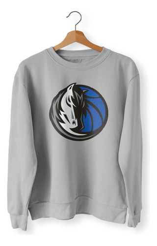 Buzo Nba Cuello Redondo Dallas Mavericks Logo Completo Gris