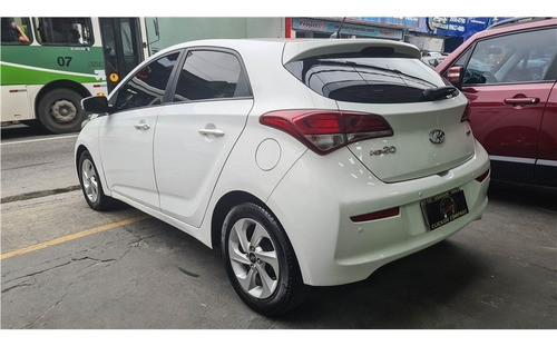 Imagem 4 de 13 de Hyundai Hb20 1.6 Comfort Style 16v Flex 4p Automático