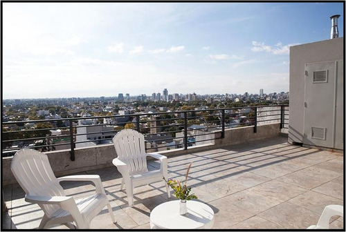 Dueño Vende Luminoso Y Moderno Tres Ambientes 80 M2 Al Frente Piso Alto C/toilette, Balcon Terraza, Conexion Para Lavarropas