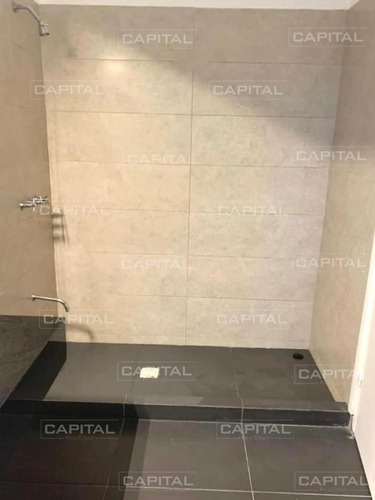 Casa De Cuatro Dormitorios En Playa Mansa - Venta- Ref: 30641