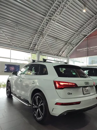 Audi Q5 2.0 L 45 Tfsi Elite Mhev