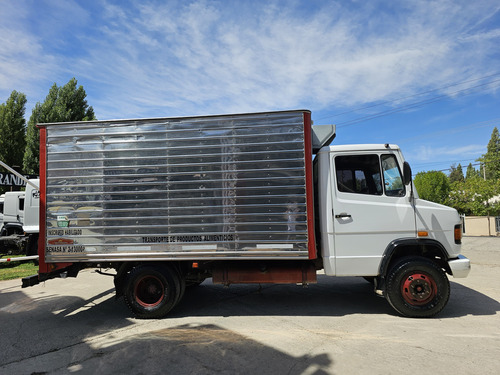 Mercedes Benz 710 Caja Termica Año 1994 Rentaltrucks Vial