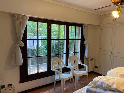 Casa En Venta - 2 Dormitorios 3 Baños - Cochera - 2.400mts2 - Sierra De Los Padres