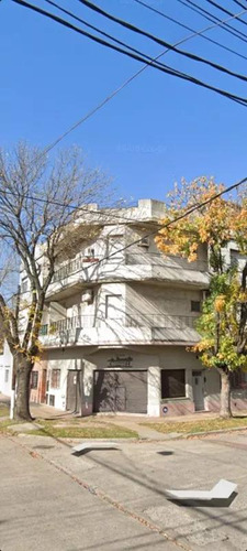 Departamento En Venta - 2 Dormitorios 2 Baños - 75mts2 - Gerli, Lanús