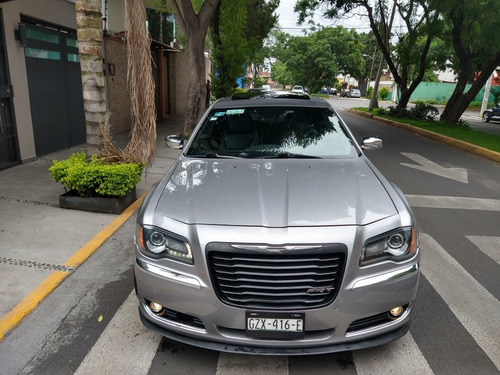 Imagen 6 de 15 de Chrysler 300c 3.6 Premium V8 5 Vel At 2012