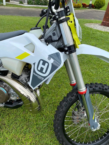 Imagen 5 de 8 de Husqvarna Te250i