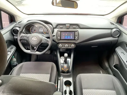 Nissan Versa 1.6 Advance At