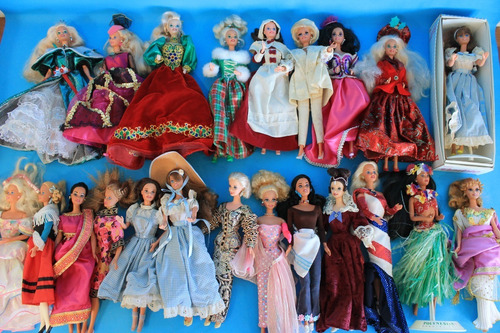 Polynesian Barbie 1994 (Usado)