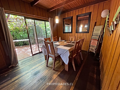Casa En Venta De 3 Dorm. En Curicó