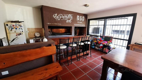 Imagen 2 de 30 de Villa Claret - Excelente Propiedad - 4 Dor - Quincho - Pileta