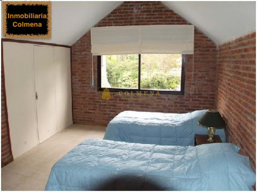 Precioso Chalet En Playa Mansa. Disfrute De Punta Del Este!!!- Ref: 2323