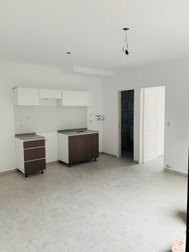 Imagen 2 de 4 de Departamento De 2 Ambientes A Estrenar En Venta - Moron Sur
