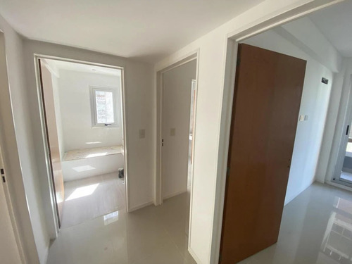 Departamento Venta, Colonia Del Valle En Amores #· 145 En Benito Juárez. Entre La Morena Y Av. Xola. Cerca Av. Insurgentes, Casa Del Obrero Mundial, Diagonal San Antonio, División Del Norte. Fl19-ru