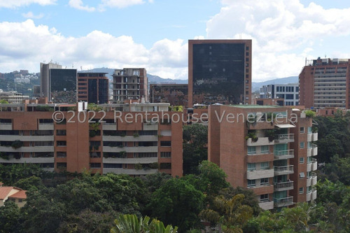 Gran Pent-house En Alquiler En Campo Alegre #22-15888 Josmary Sanjuan