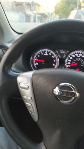 Imagem 5 de 6 de Nissan Versa 2016 1.6 16v Sv Flex 4p