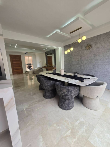 Townhouse En Venta En Mañongo - Wc
