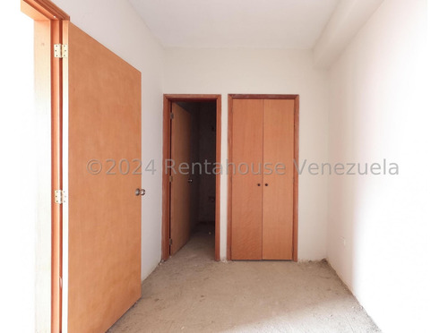 Milagros Inmuebles Apartamento Venta Barquisimeto Lara Triangulo Del Este Economica Residencial Economico Código Inmobiliaria Rent-a-house 24-24591