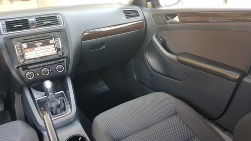 Volkswagen Vento 2.5 Luxury 170cv Tiptronic 2015