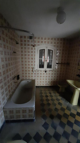 Imagen 25 de 30 de Original Casona Antigua De Estilo, A Reciclar, Ideal Inversión, Casa Comercio Vivienda