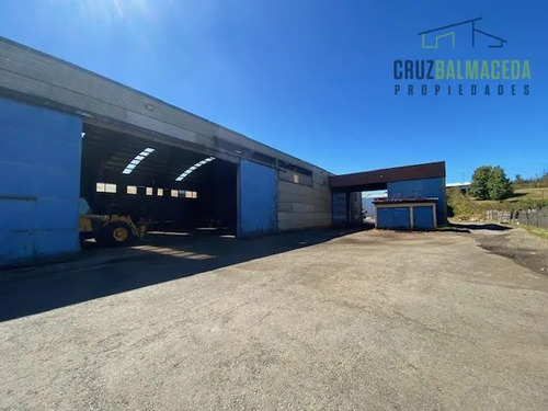 Oficinas Y Bodegas En Terreno Urbano, A Orilla De Ruta 5 Sur