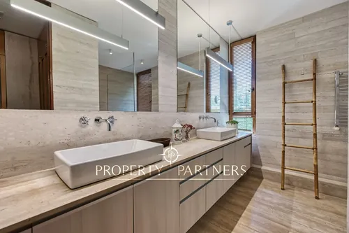 Exclusivo Y Único Penthouse De 3 Pisos Con Espect...