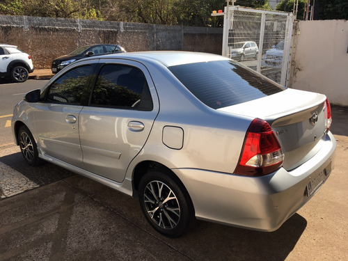 Imagem 7 de 10 de Toyota Etios 1.5 Platinum Sedan 18/19 Automático Novíssimo