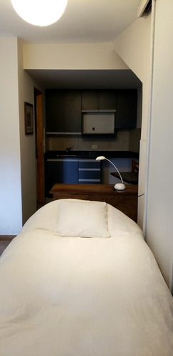 Imagen 9 de 15 de Cabaña Duplex Hasta 3 Personas Con Vista Al Lado Y Jardín