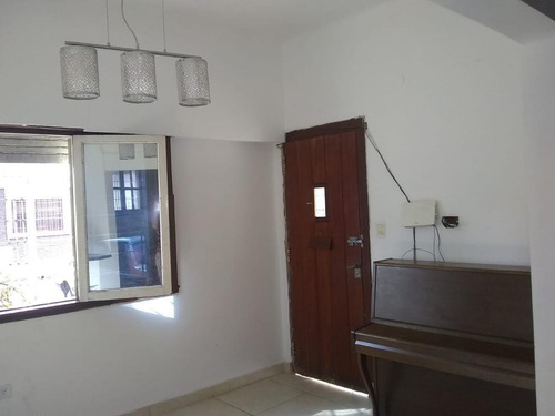 Imagen 2 de 11 de Casa En Florida Belgrano-oeste