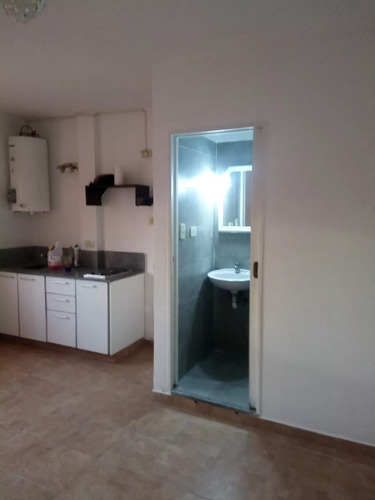 Venta Departamento Monoambiente  En Moron ( No Haedo No Castelar No Ramos )