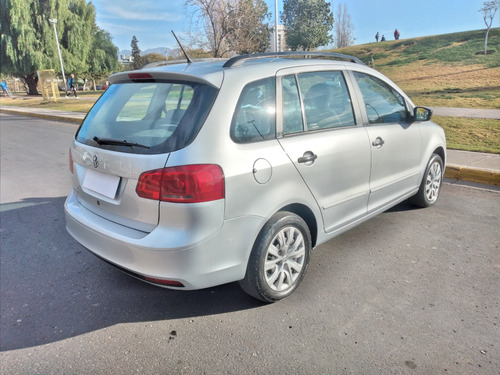 Volkswagen Suran 1.6 Comfortline (l10) 2011 Nafta / Mendoza