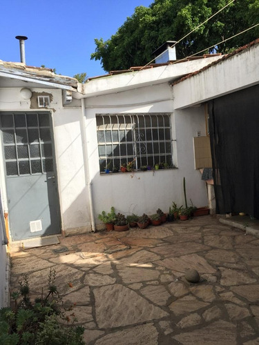 Imagen 7 de 9 de Casa Tipo P.h. En Muy Buena Ubicacion (barrio Malvinas)