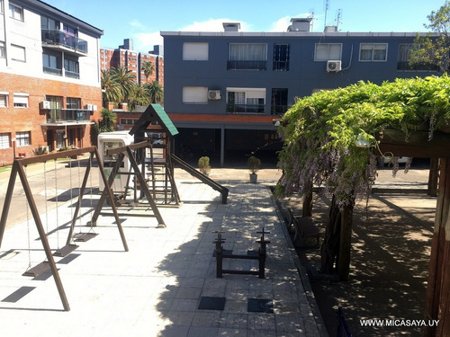 Imagen 21 de 23 de Venta, Apartamento, La Blanqueada, 3 Dormitorios, Luminoso, Amplio, Seguro, En Complejo Cerrado Con Piscina, Parrillero, Juegos Infantiles Areas Con Jardin,