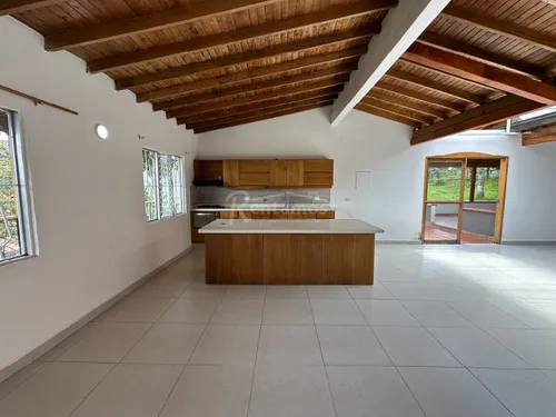 Casa En Arriendo En Las Antillas. Cod A775998