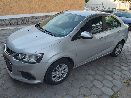 Chevrolet Sonic Lt Mt