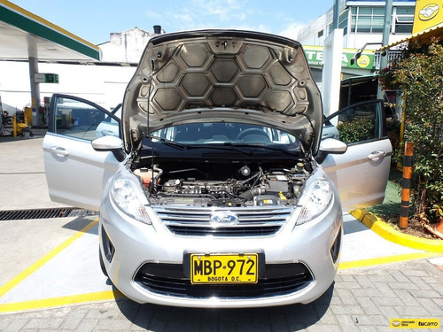 Imagen 12 de 25 de Ford Fiesta Se